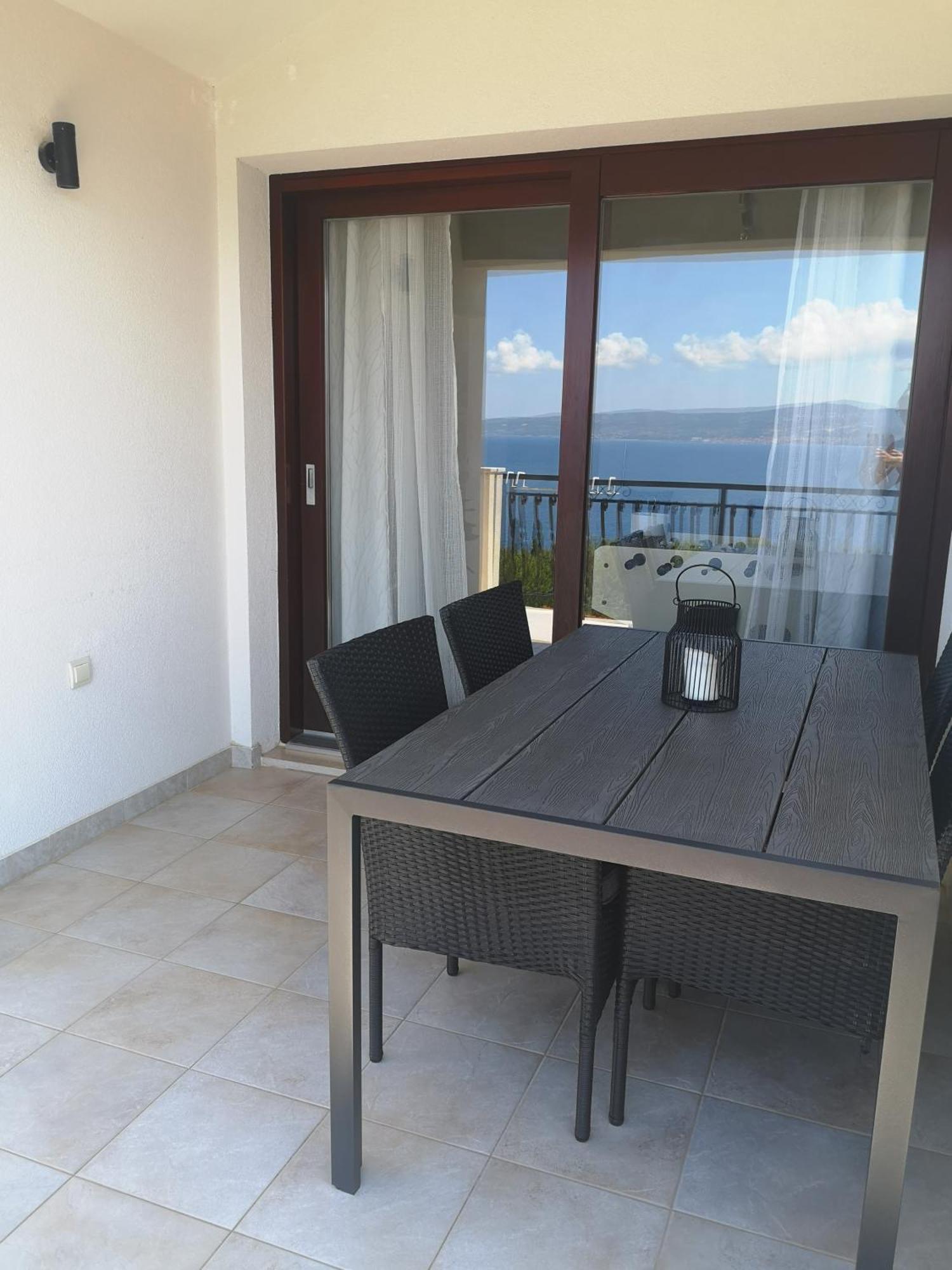 Vila Jadran Omiš Extérieur photo